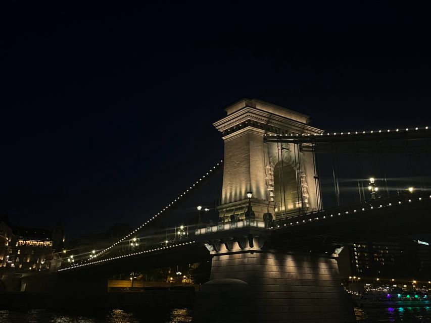 Budapest: Unlimited Prosecco, Beer and Aperol Spritz Cruise - Is $29 a good value?