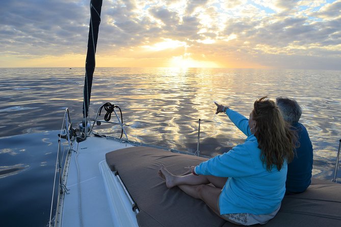 Cabo San Lucas Sunset Sailing Shared Cruise - Drinks, snacks, and what dinner does not mean
