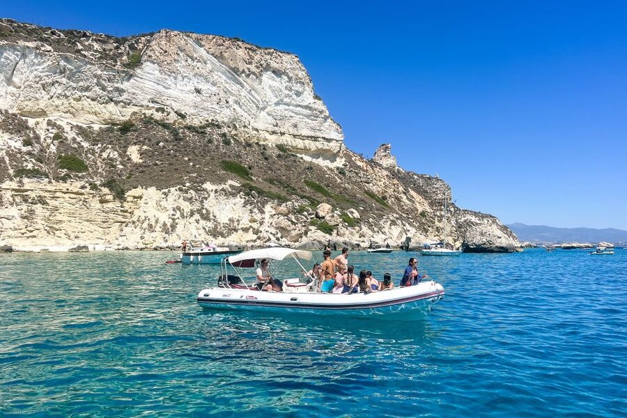 Cagliari: Zodiac Boat Tour, 3-4 SwimStops, Wine & Snorkeling - Devils Saddle and the final swim