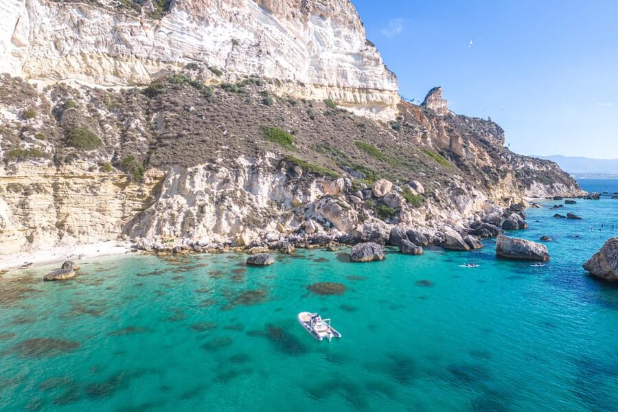 Cagliari: Zodiac Boat Tour, 3-4 SwimStops, Wine & Snorkeling - Snorkeling, fish, and the homemade wine