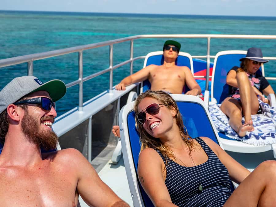 Cairns: Great Barrier Reef Premium Diving Full Day Tour - Lunch, tea, and the practical side of a long day