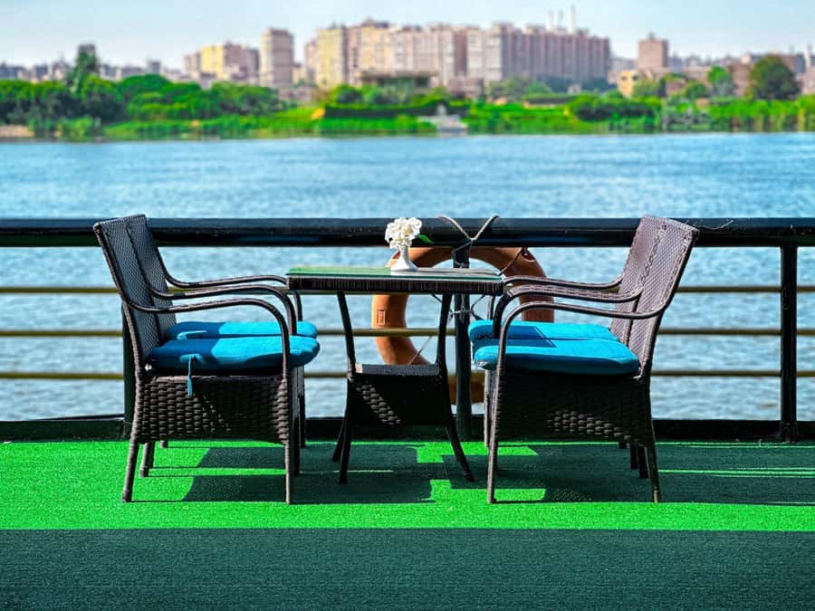 Cairo: Dinner Cruise on the Nile River with Entertainment - What the boat ride is really like