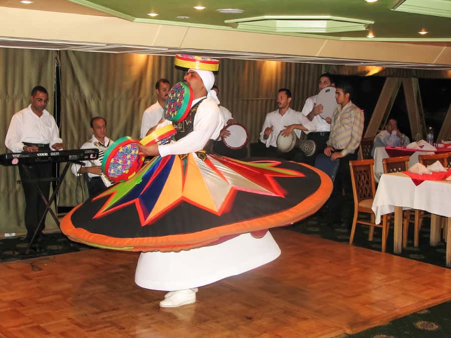 Cairo: Dinner Cruise on the Nile River with Entertainment - Why the $25 price is strong
