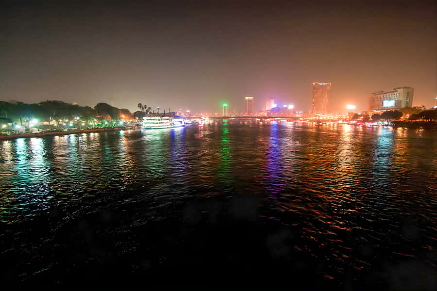 Cairo: Dinner Cruise on the Nile River with Entertainment - Who will enjoy this Cairo night out