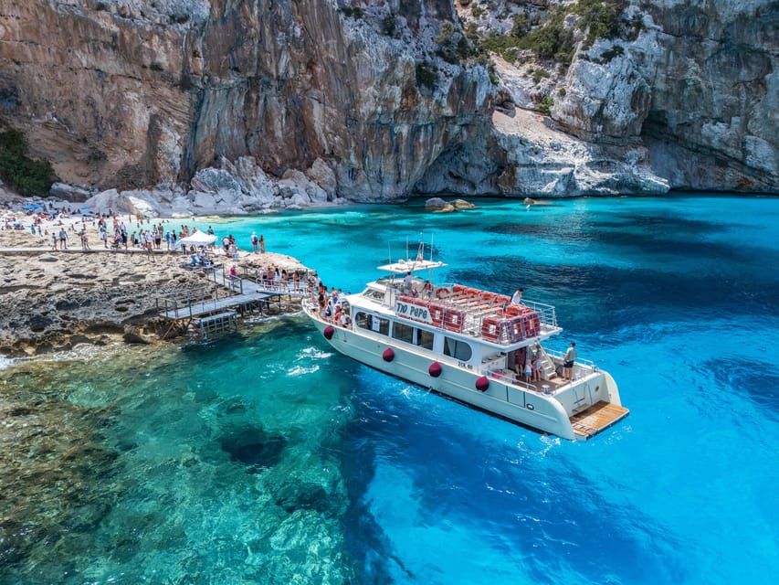Cala Gonone:Cruise in the Gulf of Orosei with Cala Goloritzé - Why this Gulf of Orosei cruise is worth your day