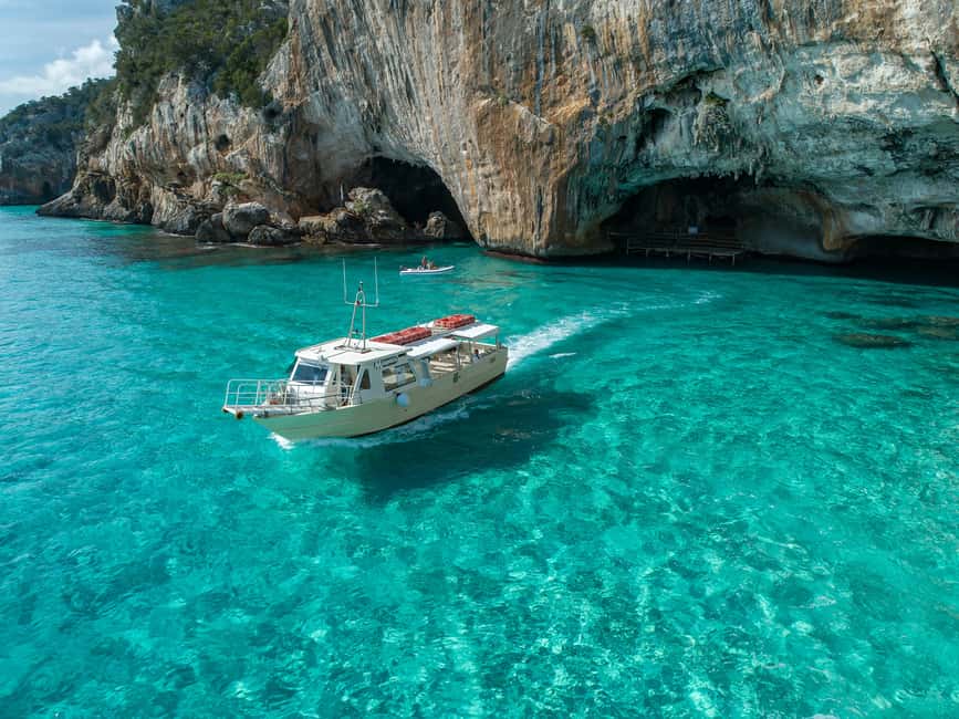 Cala Gonone: Grotta Bue Marino & Cala Luna Beach Boat Trip - The Gulf of Orosei by boat