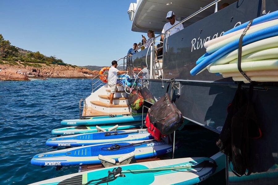 Cannes: Half-Day Catamaran Cruise - Food, Drinks, and the Cash Rule