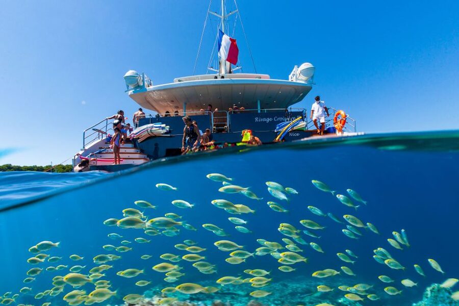 Cannes: Half-Day Catamaran Cruise - Finding Your Place on the Modern Catamaran