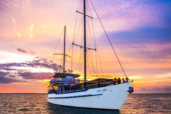Cape Adieu Darwin Sunset Dinner Cruise - Who will enjoy this Darwin dinner cruise?