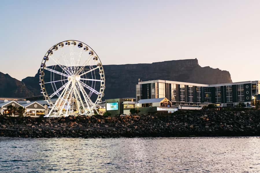Cape Town: Sunset Catamaran Cruise on Table Bay with Bubbles - Granger Bay with Table Mountain ahead