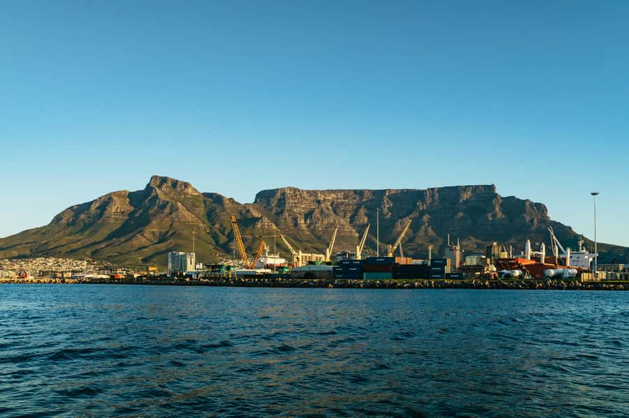 Cape Town: Sunset Champagne Cruise and 3-Course Dinner - Should you book the sunset cruise and dinner?