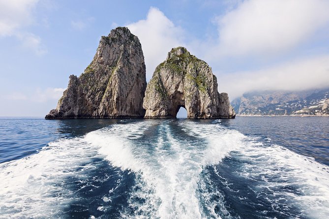 Capri & Blue Grotto Semi Private Boat Day Trip from Sorrento - What you actually get to eat and drink