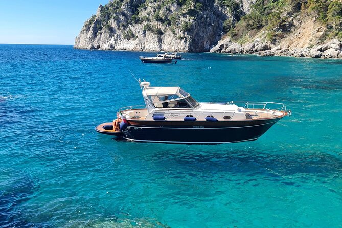 Capri Blue Grotto Small-Group Boat Day Tour From Sorrento - The Blue Grotto, timing, and the €18 question