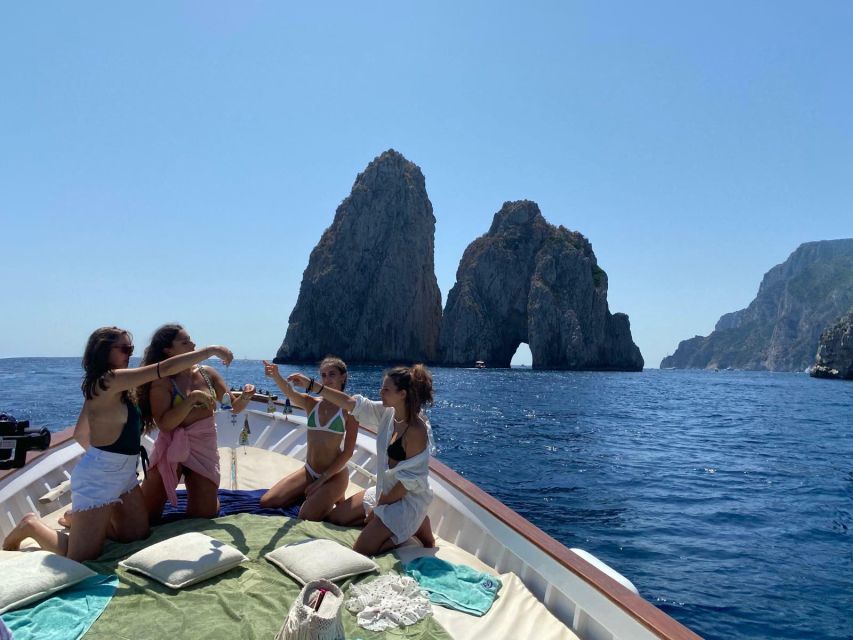 Capri: Island and Grottos Boat Cruise with Snacks and Drinks - Who will enjoy this Capri boat ride?