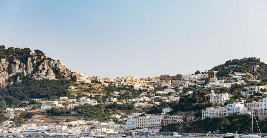 Capri: Island Boat Trip with Grottos - The Blue Grotto option and the real cost