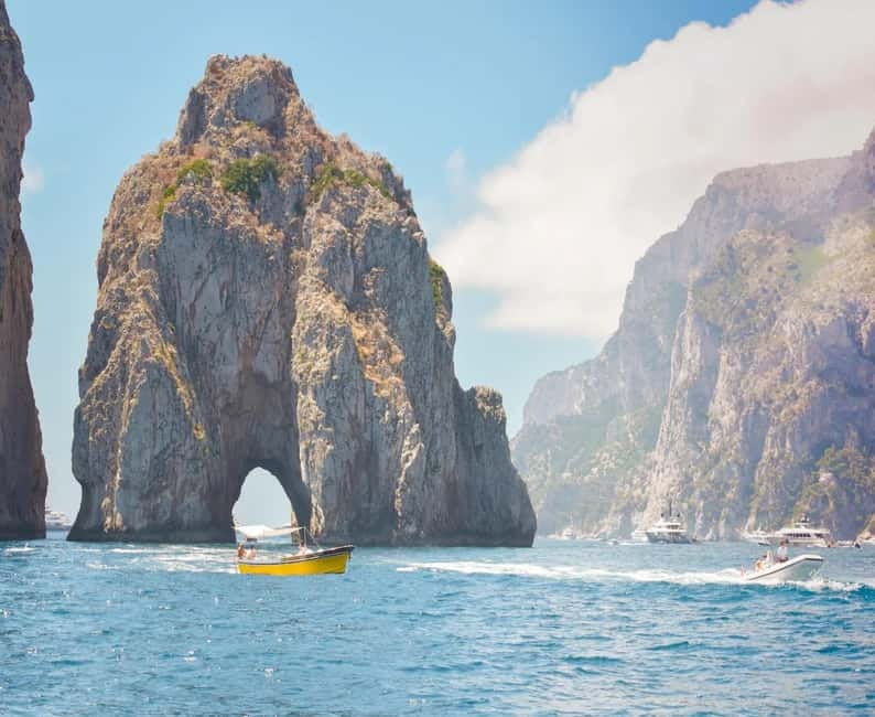 Capri: Scenic Boat Tour with Swimming, Limoncello & Snack - Key points to know before booking