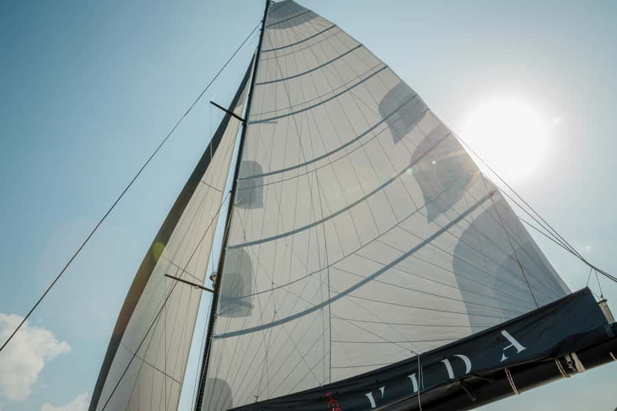 Cartagena: Rosario Islands Catamaran with Lunch and Snorkel - The swim stops: clear water with an important catch