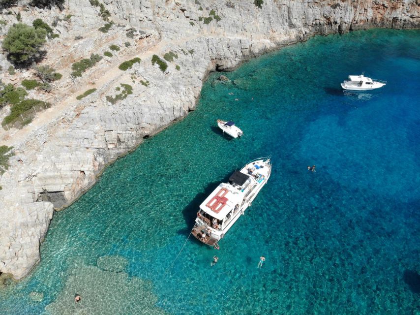 Chania: Menies Beach & Chironisia Bay Cruise with Snorkeling - Chironisia Bay and its small sea caves