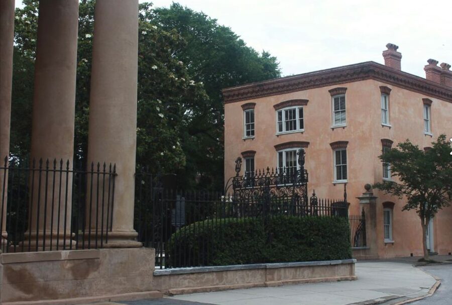 Charleston: Historic City Tour and Harbor Cruise - From the coach to the harbor cruise