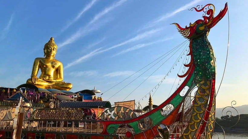 Chiang Mai: Chiang Rai Temples, Golden Triangle & Boat Tour - The Blue Temple and northern Thai art
