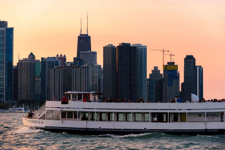Chicago: 1.5-Hour Scenic Sunset Lake Cruise - Is $45 a fair price?