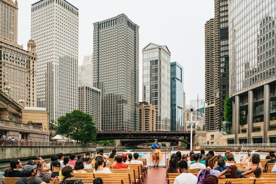 Chicago: Architecture River Cruise Skip-the-Ticket Line - The three river branches and why the full route matters
