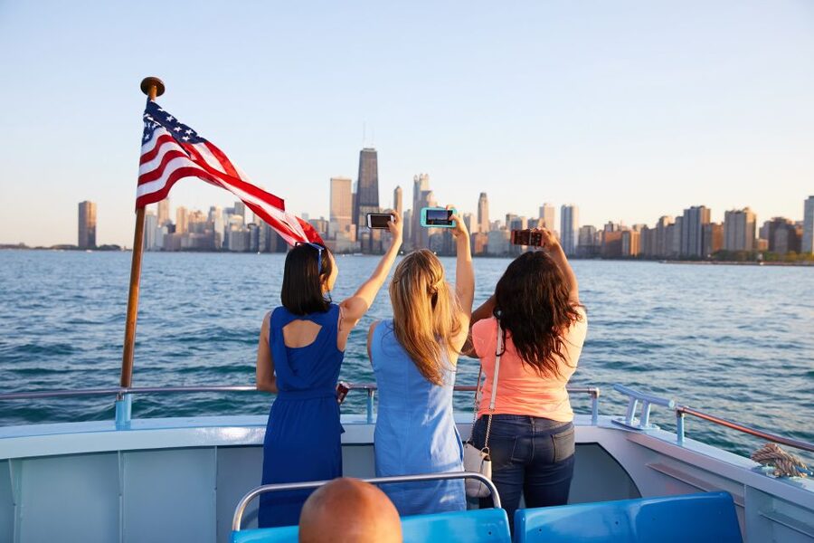 Chicago: Narrated Sightseeing River and Lake Cruise - The Chicago Harbor Lock: An Engineering Lesson With a Waiting Period