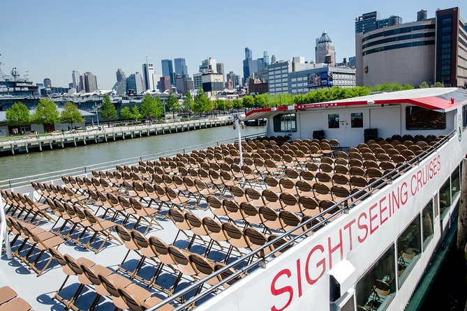 Circle Line: 2.5hr - Complete Manhattan Island Cruise - The East River and Manhattan’s changing profile
