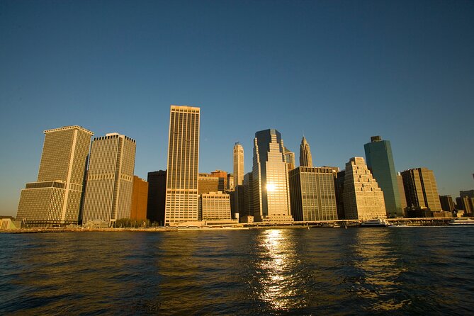 Circle Line: 2hr - New York City Harbor Lights Cruise - Choosing the best time and season