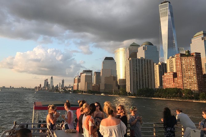 Circle Line: 2hr - New York City Harbor Lights Cruise - Who will enjoy this cruise most
