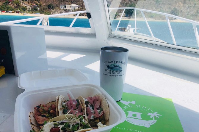 Circle the Island of St. John | Lunch stop at Lime Out (Taco Boat) - The first swim: calm water along the North Shore