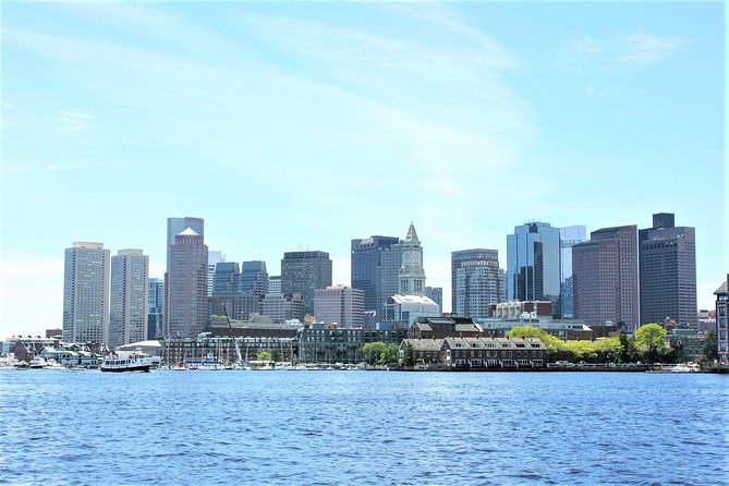 City Cruises Boston Historic Sightseeing Harbor Cruise - Boston Harbor in one useful hour