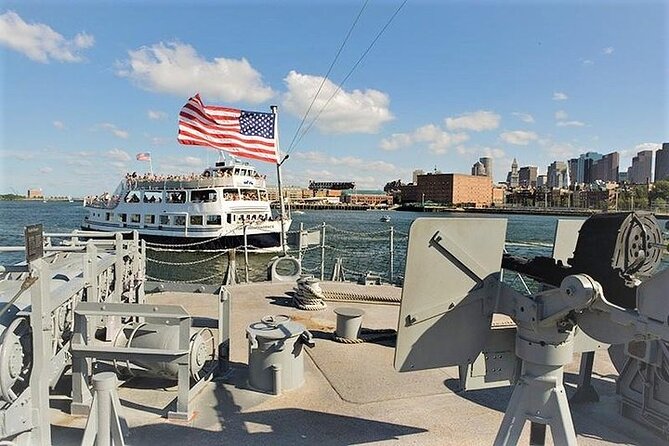 City Cruises Boston Historic Sightseeing Harbor Cruise - Bunker Hill and the Revolutionary skyline