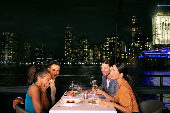 City Cruises New York: Bateaux Premier Dinner Cruise - Dinner, service, and the menu