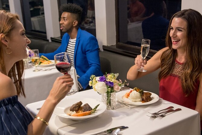City Cruises New York: Signature Dinner Cruise - Maintenance and comfort concerns to keep in mind