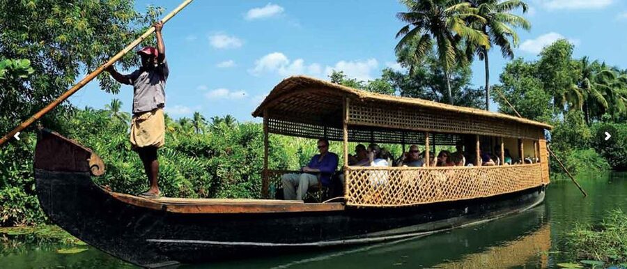 Cochin: Backwater Village Eco Boat Cruise with Lunch - The village stop: coconut leaves, husks, and coir