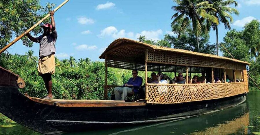 Cochin: Backwater Village Eco Boat Cruise with Lunch - Should you book it?