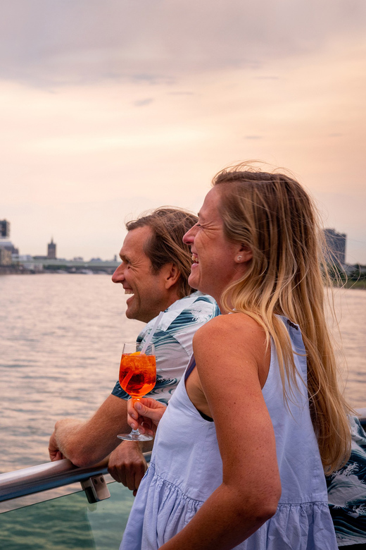 Cologne: 2-Hour Evening Cruise on the Rhine River - The two-hour route and what you actually see