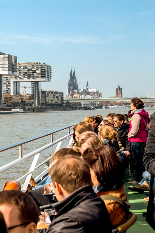 Cologne: Panoramic City Cruise - Boarding at the Cologne landing stages