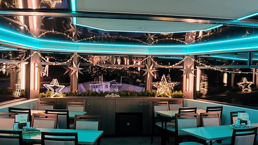 Cologne: Rhine River Winter Cruise with Festive Music - Practical verdict: book it for atmosphere, not a guided tour