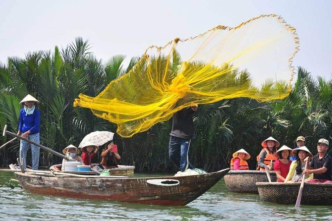Cooking Class Hoi An:Local Market, Basket Boat, Fishing & Cooking - A welcome drink and a rustic cooking kitchen