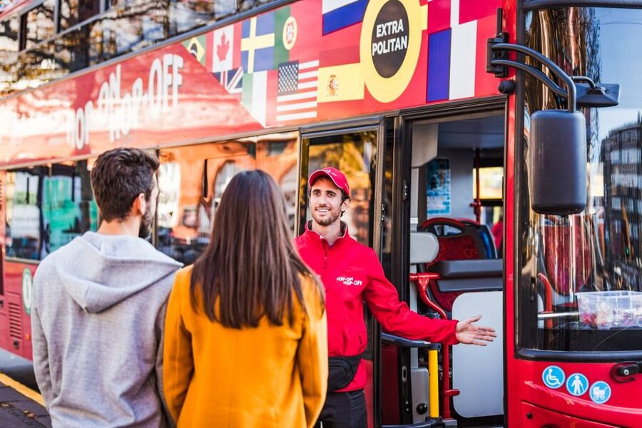 Copenhagen: Hop-On Hop-Off Bus Tour with Boat Tour Option - The route from Central Station to the harbor