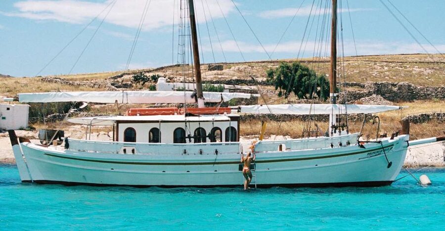 Corfu Town: Full-Day Cruise with Lunch, Drinks & Swim Stops - The first 80 minutes: coastal views toward Nissaki