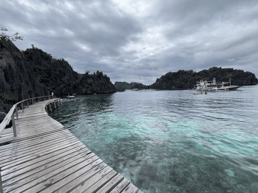 Coron: Private Boat Hire with Guided Tour and Lunch on Beach - Quick take: why this Coron boat day works