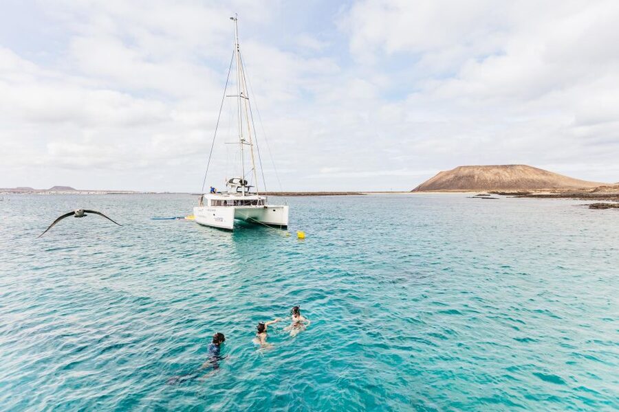 Corralejo: Lobos Island Catamaran Tour with Drinks & Snorkel - Who will enjoy this Corralejo boat trip