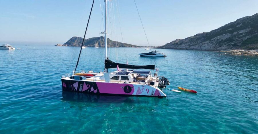 Côte d'Azur: Evening Catamaran Cruise with Aperitif - Who should book this catamaran