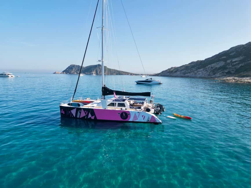 Côte d'Azur: Evening Catamaran Cruise with Aperitif - Boarding in Cogolin or the selected marina