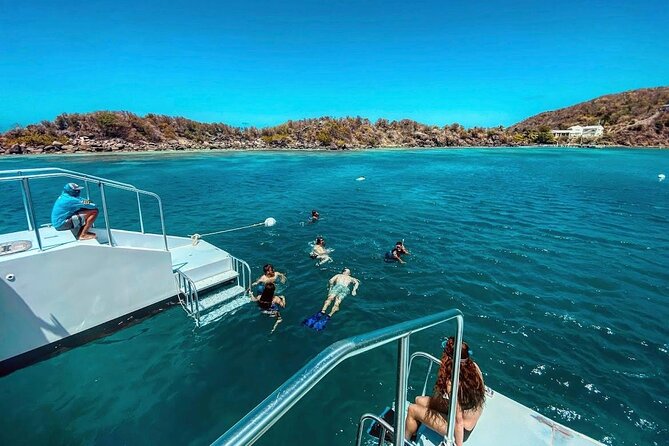 Culebra Snorkeling Tour by Catamaran from Fajardo - The crew makes a real difference