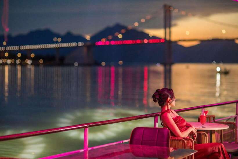 Da Nang: Poseidon Cruise with Dinner and Dragon Bridge Show - Dinner: good value, with a few details to watch