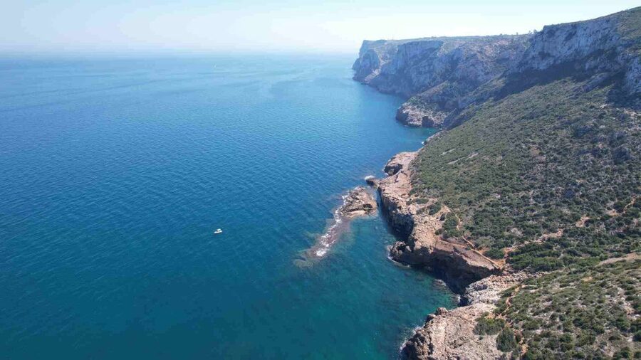 Dénia & Jávea: Portixol Sailing Catamaran Excursion with BBQ - Lunch on the open water